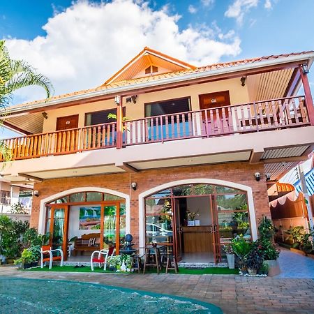Hotel Happy In Pai Esterno foto