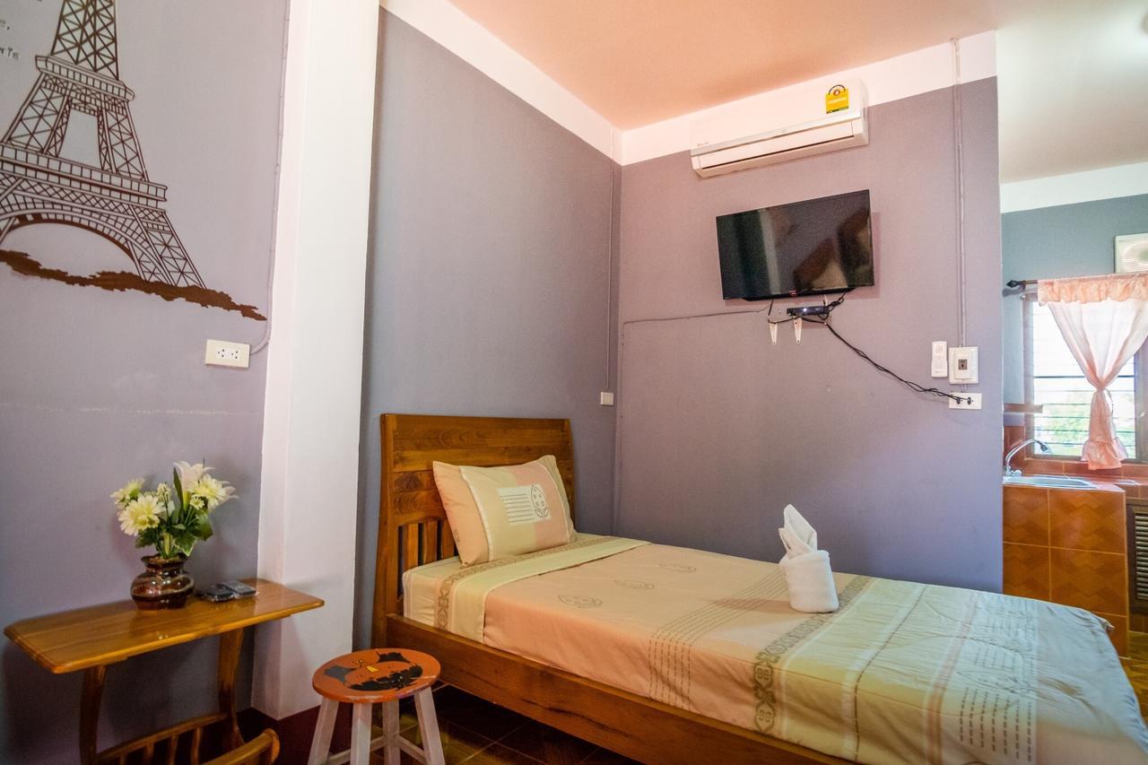 Hotel Happy In Pai Esterno foto