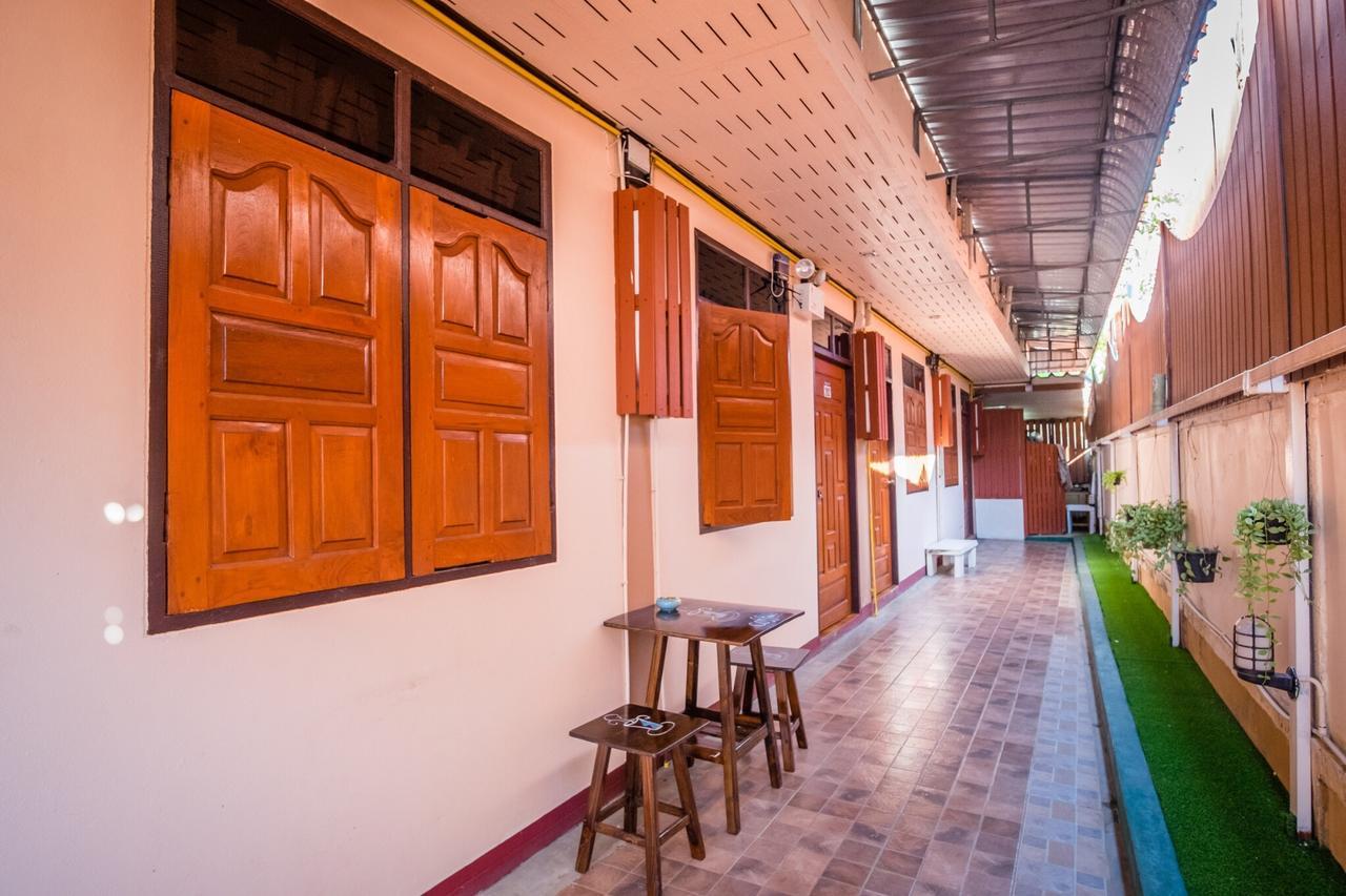 Hotel Happy In Pai Esterno foto