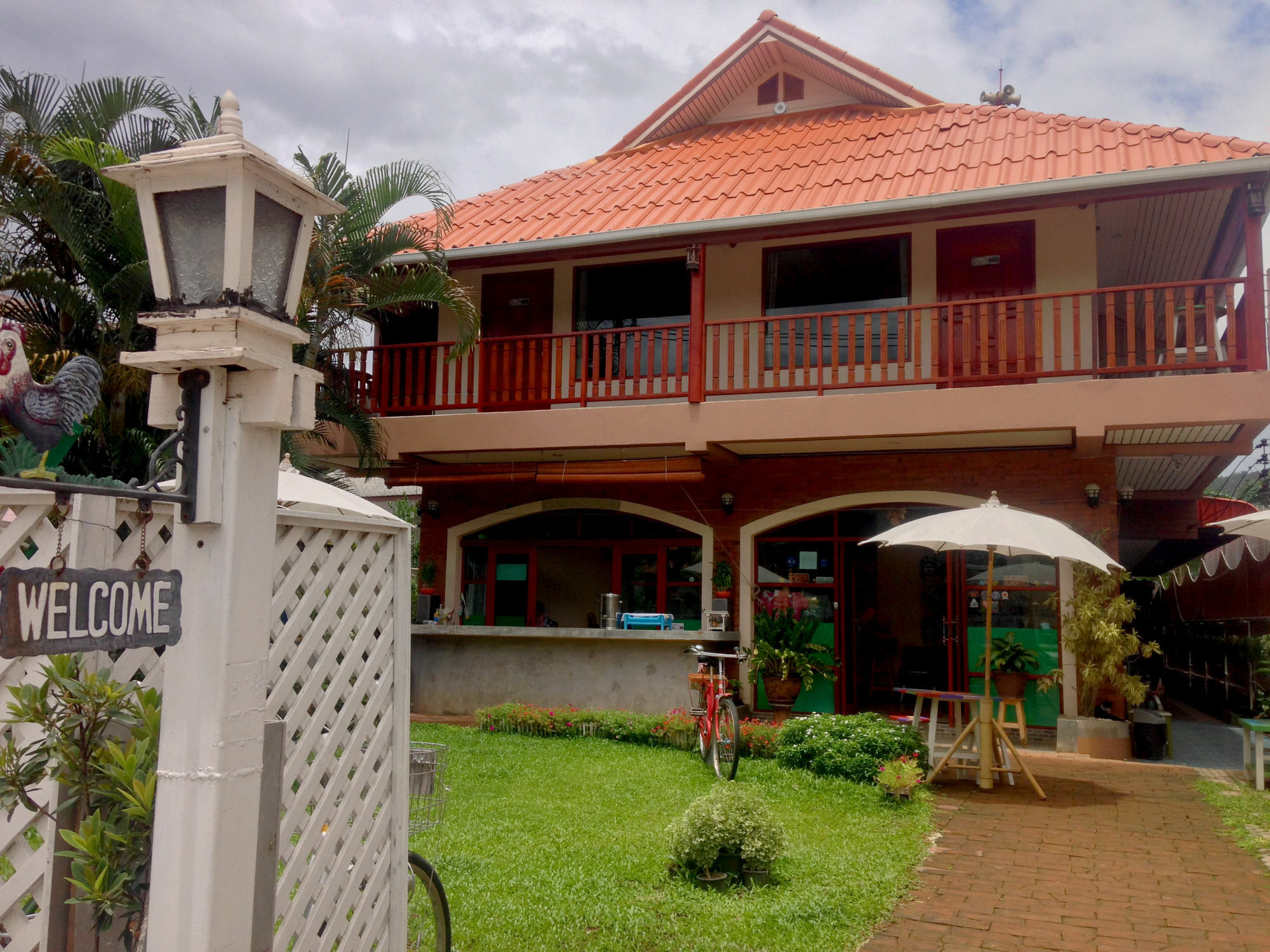 Hotel Happy In Pai Esterno foto